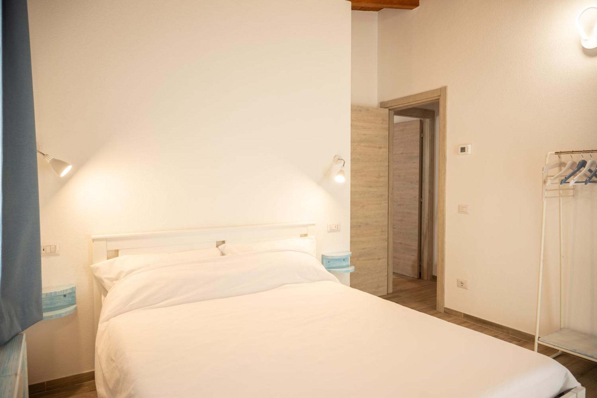 Casa Di Minnanni B&B Santa Teresa Gallura Kültér fotó