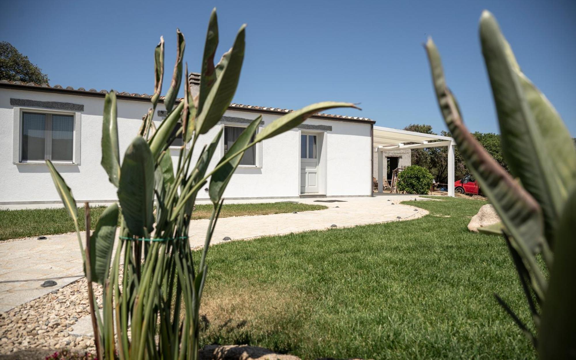 Casa Di Minnanni B&B Santa Teresa Gallura Kültér fotó